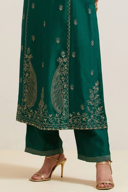 Buy Priya Chaudhary Green Chanderi Silk Embroidery Split V-neck Kurta And Pant Set Buy_Priya Chaudhary_Green Chanderi Silk Embroidery Split V-neck Kurta And Pant Set