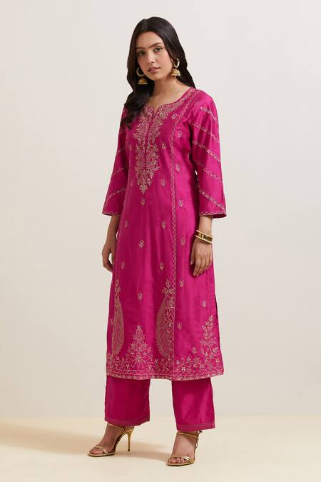 Shop Priya Chaudhary Pink Chanderi Silk Embroidery Split V-neck Paisley Kurta And Pant Set Online at Aza Fashions Shop_Priya Chaudhary_Pink Chanderi Silk Embroidery Split V-neck Paisley Kurta And Pant Set _Online_at_Aza_Fashions