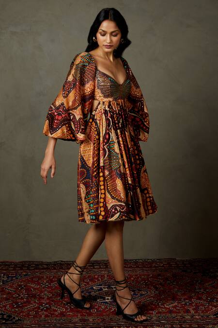 Buy RI.Ritu Kumar Black Cotton Silk Printed And Hand Embroidered Abstract Dotted & Dress Online at Aza Fashions Buy_RI.Ritu Kumar_Black Cotton Silk Printed And Hand Embroidered Abstract Dotted & Dress _Online_at_Aza_Fashions