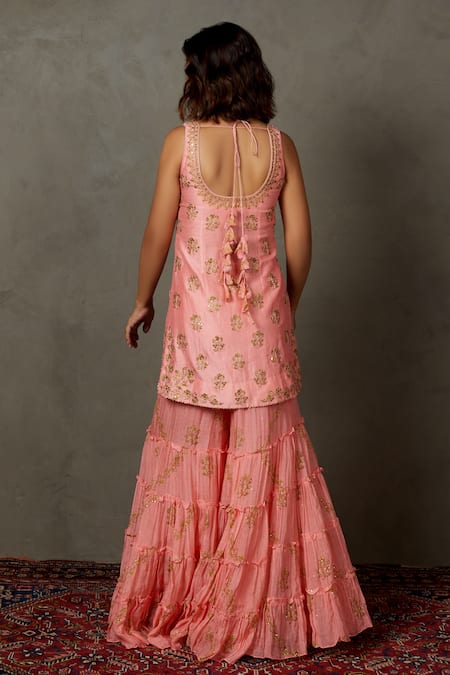 Shop RI.Ritu Kumar Pink Chanderi Silk Sequins, Zari Round Neck Floral Embroidered Kurta Set at Aza Fashions Shop_RI.Ritu Kumar_Pink Chanderi Silk Sequins, Zari Round Neck Floral Embroidered Kurta Set _at_Aza_Fashions