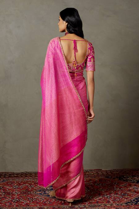 Shop RI.Ritu Kumar Fuchsia Silk Embroidery, Zari Sweetheart Neck Saree With Blouse at Aza Fashions Shop_RI.Ritu Kumar_Fuchsia Silk Embroidery, Zari Sweetheart Neck Saree With Blouse_at_Aza_Fashions