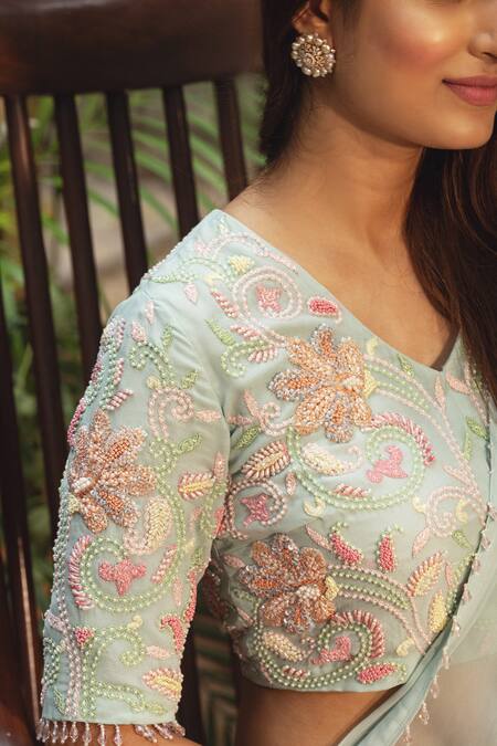 Samatvam By Anjali Bhaskar Blue Georgette Pearls, Embroidery V-neck Kainaaz Pre-draped Saree With V Blouse at Aza Fashions Samatvam By Anjali Bhaskar_Blue Georgette Pearls, Embroidery V-neck Kainaaz Pre-draped Saree With V Blouse _at_Aza_Fashions