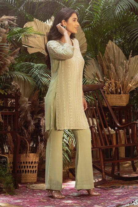 Samatvam By Anjali Bhaskar Green Georgette Pearls, Embroidery V-neck Nahrin Thread And Work Kurta Pant Set at Aza Fashions Samatvam By Anjali Bhaskar_Green Georgette Pearls, Embroidery V-neck Nahrin Thread And Work Kurta Pant Set _at_Aza_Fashions
