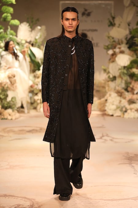 Varun Bahl Embroidered Sherwani Set 