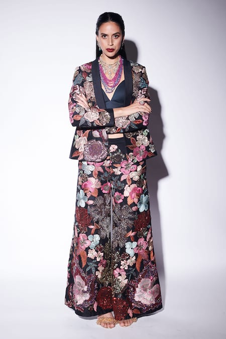 Varun Bahl_Black Chanderi Silk Sequins Collared Floral Embellished Jacket Trouser Set _Online_at_Aza_Fashions