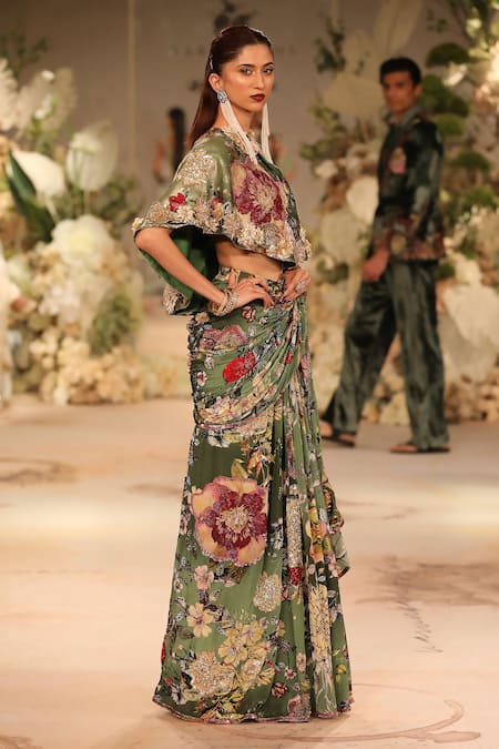 Buy_Varun Bahl_Green Silk, Crepe, Net Sequins, Embroidery Floral Embellished Saree Set 