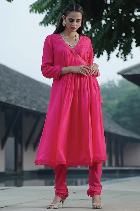 Shop Kyra By Bhavna Magenta Silk, Crepe, Organza Sequins, Embroidery V-neck Angarkha Kurta Pant Set at Aza Fashions Shop_Kyra By Bhavna_Magenta Silk, Crepe, Organza Sequins, Embroidery V-neck Angarkha Kurta Pant Set _at_Aza_Fashions