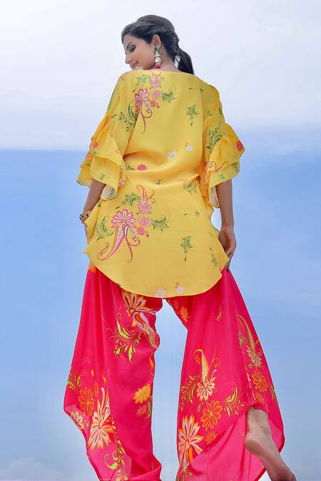 Shop Foram Patel Yellow Crepe Embroidery Scoop Neck Tulip Bloom Print Kurta With Flared Pant at Aza Fashions Shop_Foram Patel_Yellow Crepe Embroidery Scoop Neck Tulip Bloom Print Kurta With Flared Pant_at_Aza_Fashions