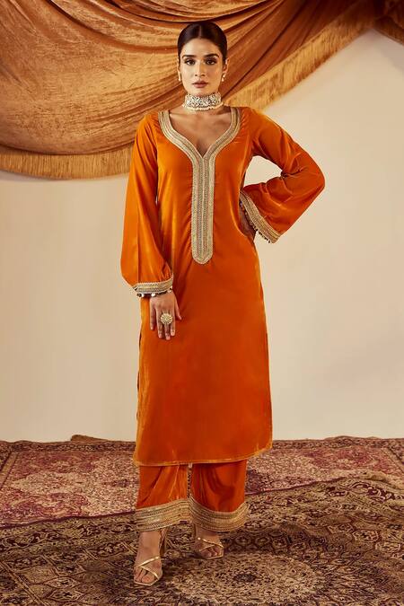 Roze Orange Velvet Sequins, Lace V-neck Nargis Work Kurta With Flared Pant Online at Aza Fashions Roze_Orange Velvet Sequins, Lace V-neck Nargis Work Kurta With Flared Pant _Online_at_Aza_Fashions