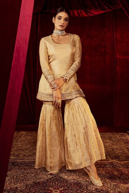Buy_Roze_Gold Tissue, Muslin Lace, Sequins Scoop Sultana Embellished Kurta Sharara Set _Online_at_Aza_Fashions