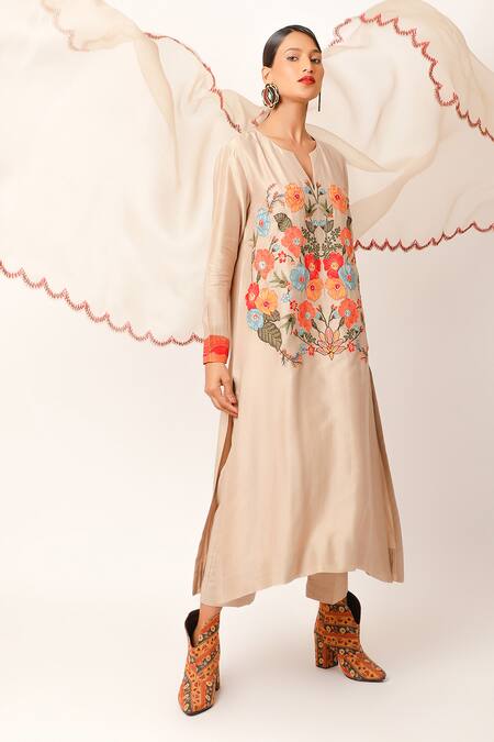 Jajaabor_Beige Silk Organza Embroidered And Printed Thread Work Floral Bordered Dupatta _Online_at_Aza_Fashions