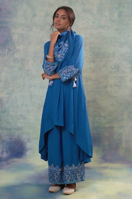 Sonia Khatri Blue Muslin Tassels, Embroidery V-neck Floral High Low Tunic Set Online at Aza Fashions Sonia Khatri_Blue Muslin Tassels, Embroidery V-neck Floral High Low Tunic Set _Online_at_Aza_Fashions