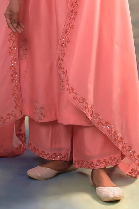 Shop Sonia Khatri Peach Silk, Organza Embroidery, Sequins Round Neck Divine Suit Palazzo Set Online at Aza Fashions Shop_Sonia Khatri_Peach Silk, Organza Embroidery, Sequins Round Neck Divine Suit Palazzo Set _Online_at_Aza_Fashions