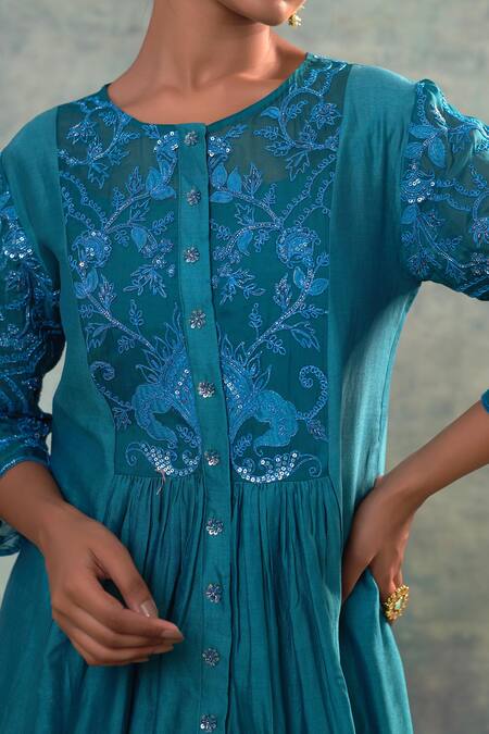 Sonia Khatri_Blue Organza, Silk Embroidery Round Neck Pristine Gathered Kurta And Pant Set _at_Aza_Fashions