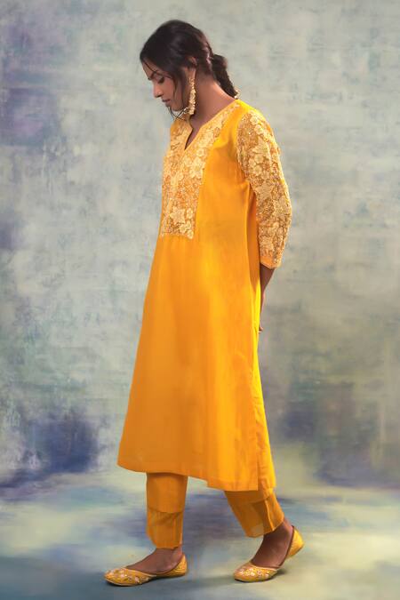 Sonia Khatri_Yellow Silk, Organza Sequins, Embroidery Split Lightning Kurta And Pant Set _at_Aza_Fashions