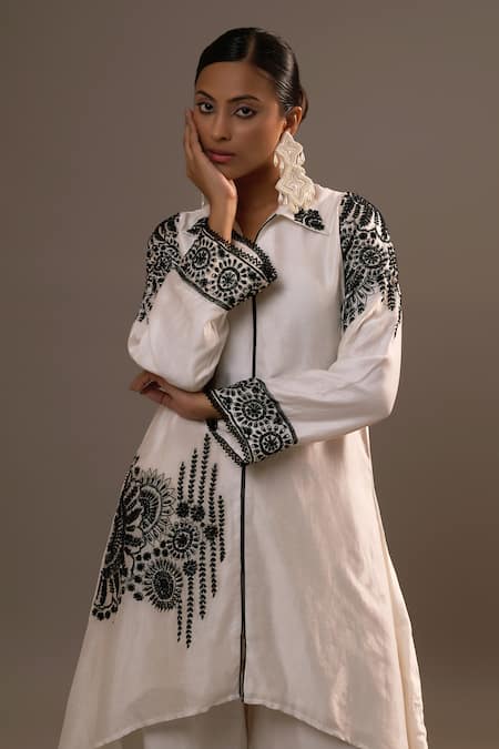 Sonia Khatri White Silk Embroidery Collared Alpana Bloom Kurta With Palazzo Online at Aza Fashions Sonia Khatri_White Silk Embroidery Collared Alpana Bloom Kurta With Palazzo _Online_at_Aza_Fashions