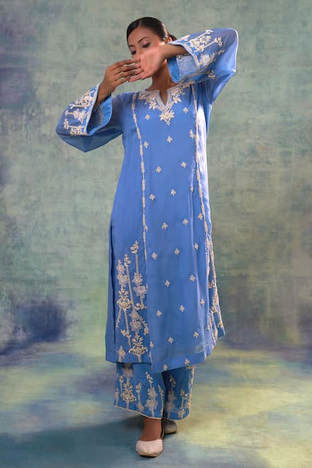Buy Sonia Khatri Blue Organza Embroidery, Pearls V-neck Rafflesia Flora Kurta Palazzo Set Online at Aza Fashions Buy_Sonia Khatri_Blue Organza Embroidery, Pearls V-neck Rafflesia Flora Kurta Palazzo Set _Online_at_Aza_Fashions