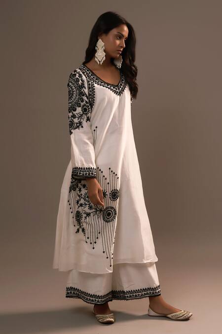 Shop_Sonia Khatri_Black Silk Embroidery V-neck Pankhudi Long Kurta And Palazzo Set _Online_at_Aza_Fashions