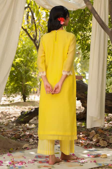 Shop_Charu Makkar_Yellow Chanderi, Cotton Embroidery, Lace Daisy Hand Painted Kurta With Pant_at_Aza_Fashions