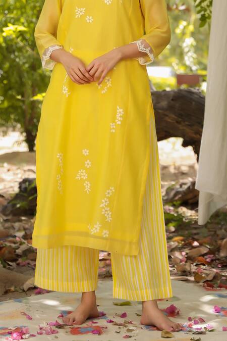 Shop Charu Makkar Yellow Chanderi, Cotton Embroidery, Lace Daisy Hand Painted Kurta With Pant Online at Aza Fashions Shop_Charu Makkar_Yellow Chanderi, Cotton Embroidery, Lace Daisy Hand Painted Kurta With Pant_Online_at_Aza_Fashions