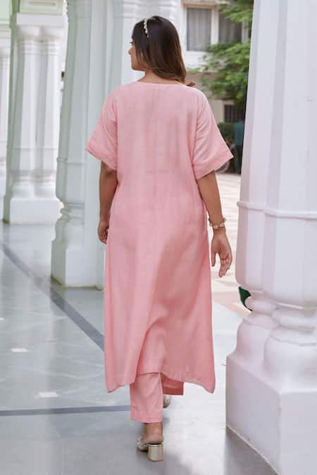 Shop Charu Makkar Peach Chanderi Cotton Embroidery, Patchwork Petunia Garden Work Kurta With Pant at Aza Fashions Shop_Charu Makkar_Peach Chanderi Cotton Embroidery, Patchwork Petunia Garden Work Kurta With Pant _at_Aza_Fashions