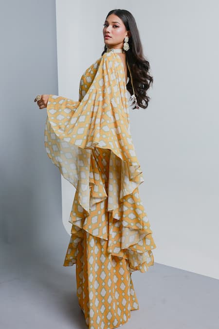 Ria Shah Label_Yellow Polyester Sequins, Motif Pattern Pre-draped Saree With Embroidered Blouse _Online_at_Aza_Fashions
