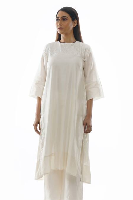 Shop_Khat_White Chanderi Cotton, Silk Embroidery Round Neck Back Pleated Tunic And Pant Set _Online_at_Aza_Fashions