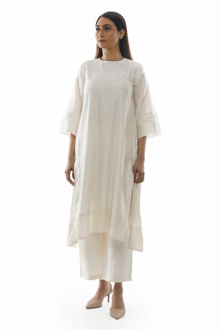 Khat_White Chanderi Cotton, Silk Embroidery Round Neck Back Pleated Tunic And Pant Set _at_Aza_Fashions