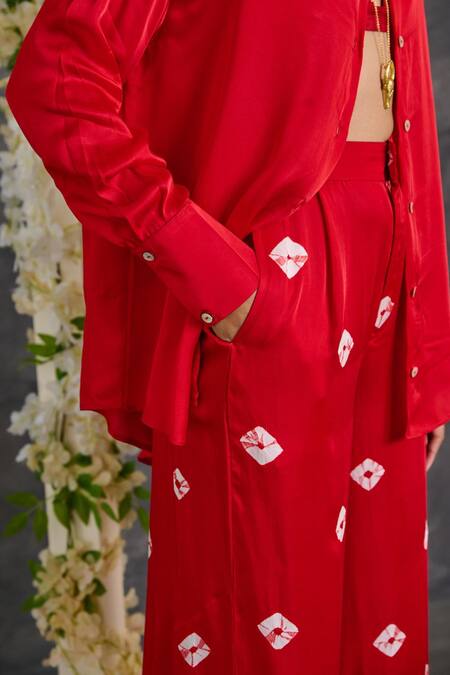 Shop_Gulaal_Red Modal, Satin Embroidery Collared Bandhani Print Shirt And Pant Set