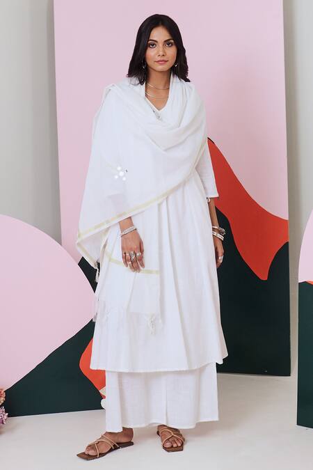 Shop Gulaal White Cotton Mirrors V-neck Embellished Anarkali Set Online at Aza Fashions Shop_Gulaal_White Cotton Mirrors V-neck Embellished Anarkali Set _Online_at_Aza_Fashions