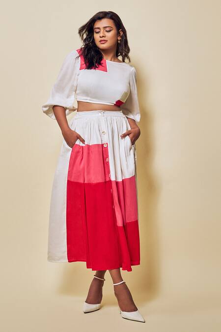 Gulaal White Cotton Boat Neck Color Blocked Top And Skirt Set at Aza Fashions Gulaal_White Cotton Boat Neck Color Blocked Top And Skirt Set _at_Aza_Fashions