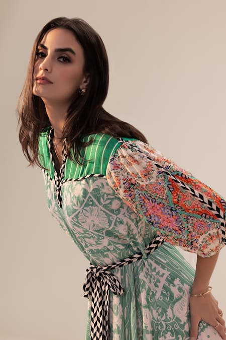 Reena Sharma_Green Bamboo, Georgette V-neck Elan Blossom Print Dress _Online_at_Aza_Fashions