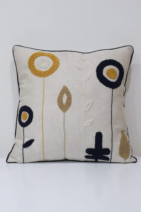 Linen Bloom Thread Tufted Embroidered Cushion 