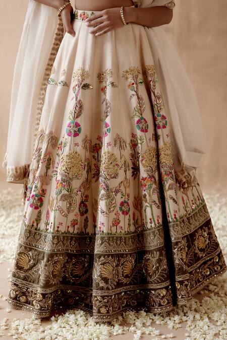 Aman Takyar Ivory Silk, Organza Beads, Embroidery, Zari Floral Panelled Bridal Lehenga Set Online at Aza Fashions Aman Takyar_Ivory Silk, Organza Beads, Embroidery, Zari Floral Panelled Bridal Lehenga Set _Online_at_Aza_Fashions