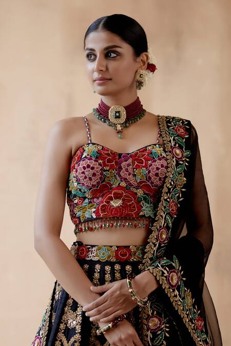 Buy Aman Takyar Black Silk, Organza Sequins, Beads, Foliage Thread Bridal Lehenga Set Online at Aza Fashions Buy_Aman Takyar_Black Silk, Organza Sequins, Beads, Foliage Thread Bridal Lehenga Set _Online_at_Aza_Fashions