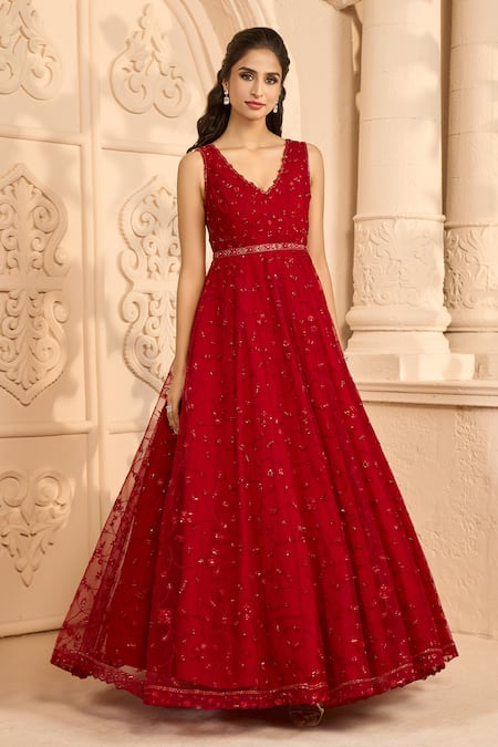 Red Designer Fancy Net Gown With Embroidery Work | Net gowns, Gowns,  Cocktail gowns