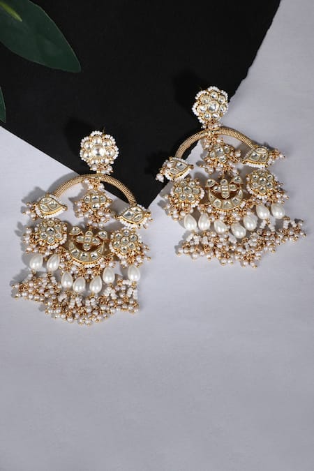 Auraa Trends Stone Studded Earrings 