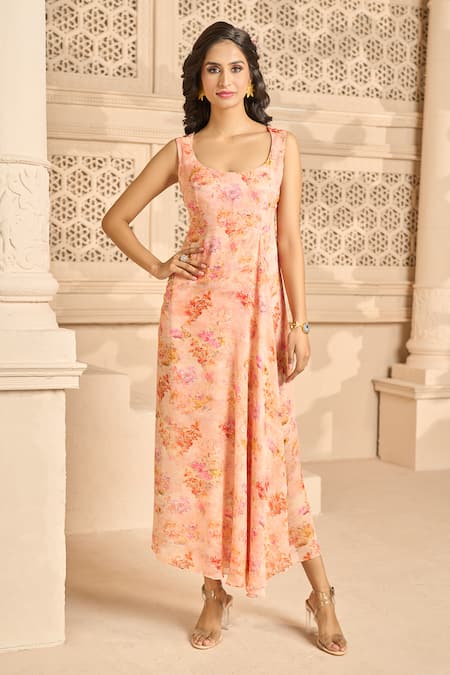 Buy Peach Georgette Printed Floral Patterns Dress Draped And Cape Set For  Women by Aariyana Couture Online at Aza Fashions.