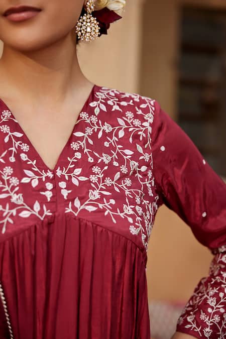 Shop_Seher Jaipur_Maroon Muslin, Silk, Organza Embroidery, Sequins V-neck Ruhi Kurta Pant Set _Online_at_Aza_Fashions