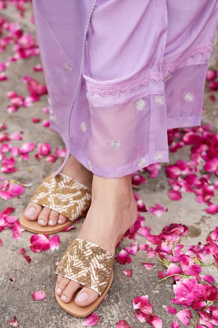 Seher Jaipur Purple Muslin, Organza, Cotton, Silk Embroidery, Lace Zeena Kurta Pant Set at Aza Fashions Seher Jaipur_Purple Muslin, Organza, Cotton, Silk Embroidery, Lace Zeena Kurta Pant Set _at_Aza_Fashions