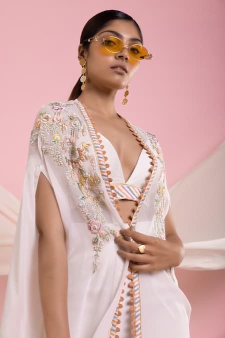 Mukta Sabharwal_Ivory Chanderi Silk Embroidery V-neck Blossom Embellished Cape Flared Pant Set _Online_at_Aza_Fashions