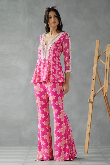 Shop_Mukta Sabharwal_Pink Georgette Lace V-neck Geometric Floral Print Tunic With Pant _at_Aza_Fashions
