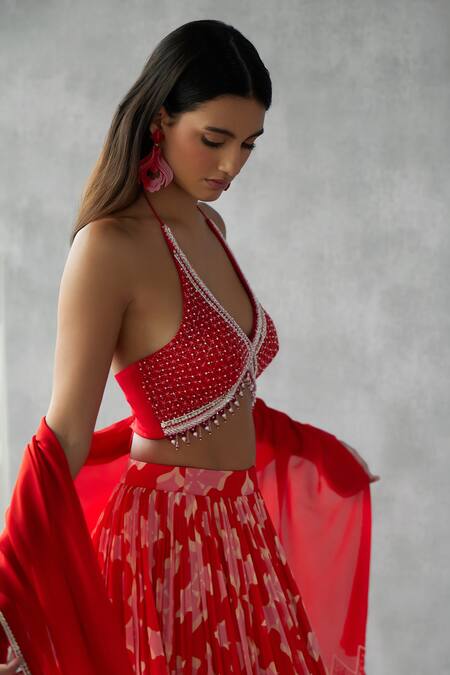 Mukta Sabharwal Red Tulle, Georgette Pearls, Beads, Floral Graphic Print Lehenga Blouse Set at Aza Fashions Mukta Sabharwal_Red Tulle, Georgette Pearls, Beads, Floral Graphic Print Lehenga Blouse Set _at_Aza_Fashions