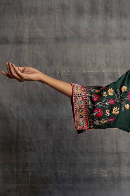 Shop_BO Tree_Green Flax Cotton Embroidered Floral V Neck Gauhar Kaftan And Pant Set _Online_at_Aza_Fashions