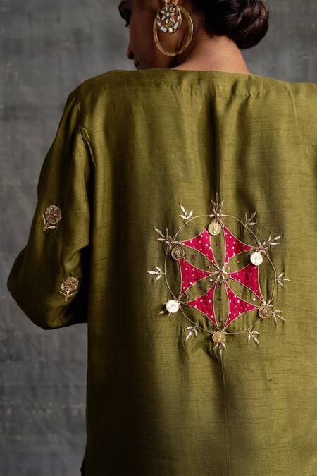 Buy_BO Tree_Green Silk, Cotton Zari V-neck Afsaana Embroidered Kurta And Pant Set_Online_at_Aza_Fashions