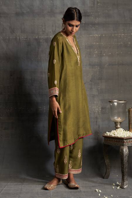 Shop_BO Tree_Green Silk, Cotton Zari V-neck Afsaana Embroidered Kurta And Pant Set_Online_at_Aza_Fashions