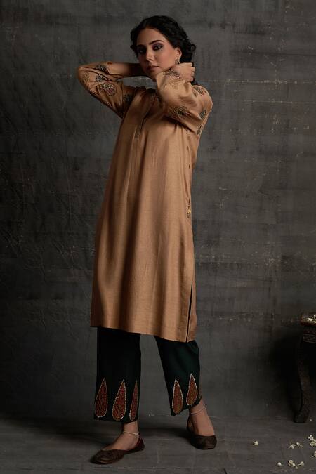BO Tree_Beige Silk, Cotton Sequins, Embroidery V-neck Nazakat Kurta Pant Set_at_Aza_Fashions