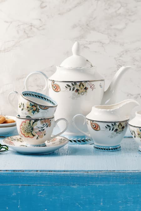 Vigneto Blue Finest Premium Porcelain Flower Embossed Tea Set 