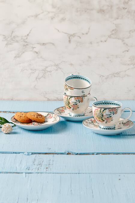 Shop_Vigneto_Blue Finest Premium Porcelain Flower Embossed Tea Set