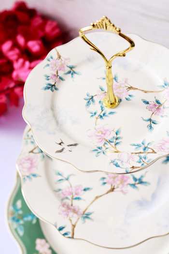 Vigneto Green Finest Premium Victorian Floral Embossed Three Tier Dessert Stand Online at Aza Fashions Vigneto_Green Finest Premium Victorian Floral Embossed Three Tier Dessert Stand_Online_at_Aza_Fashions